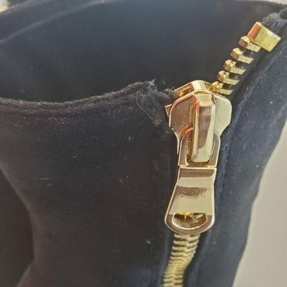 Wild Diva  Lounge Heel Suede Bootie - Picture 5 of 9